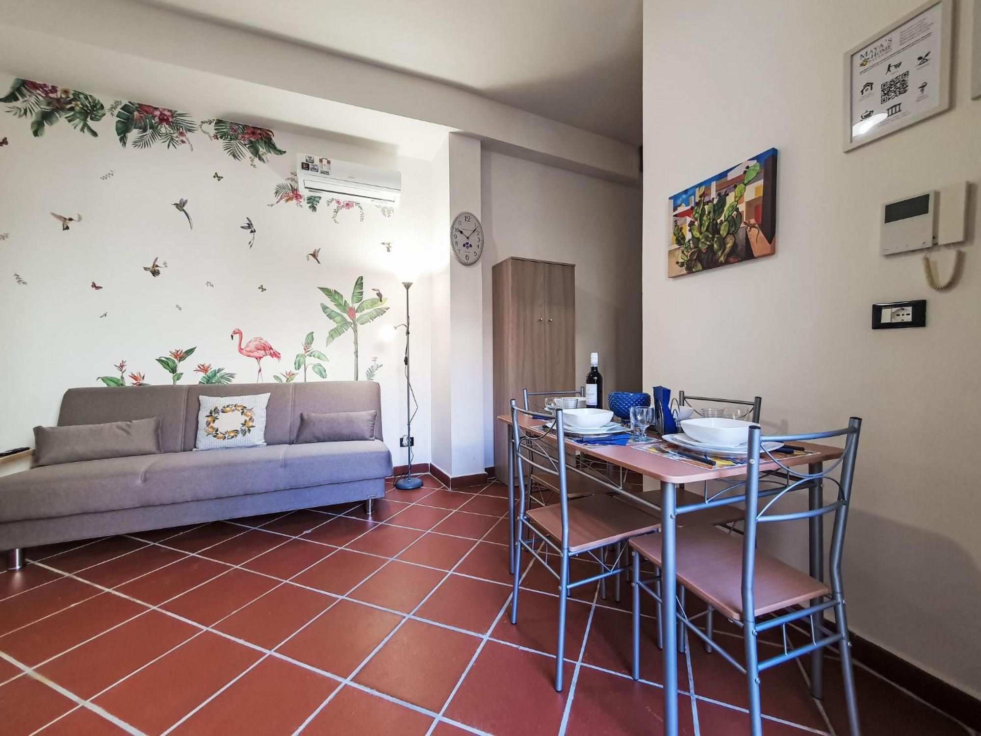Maya's By Interhome Palermo