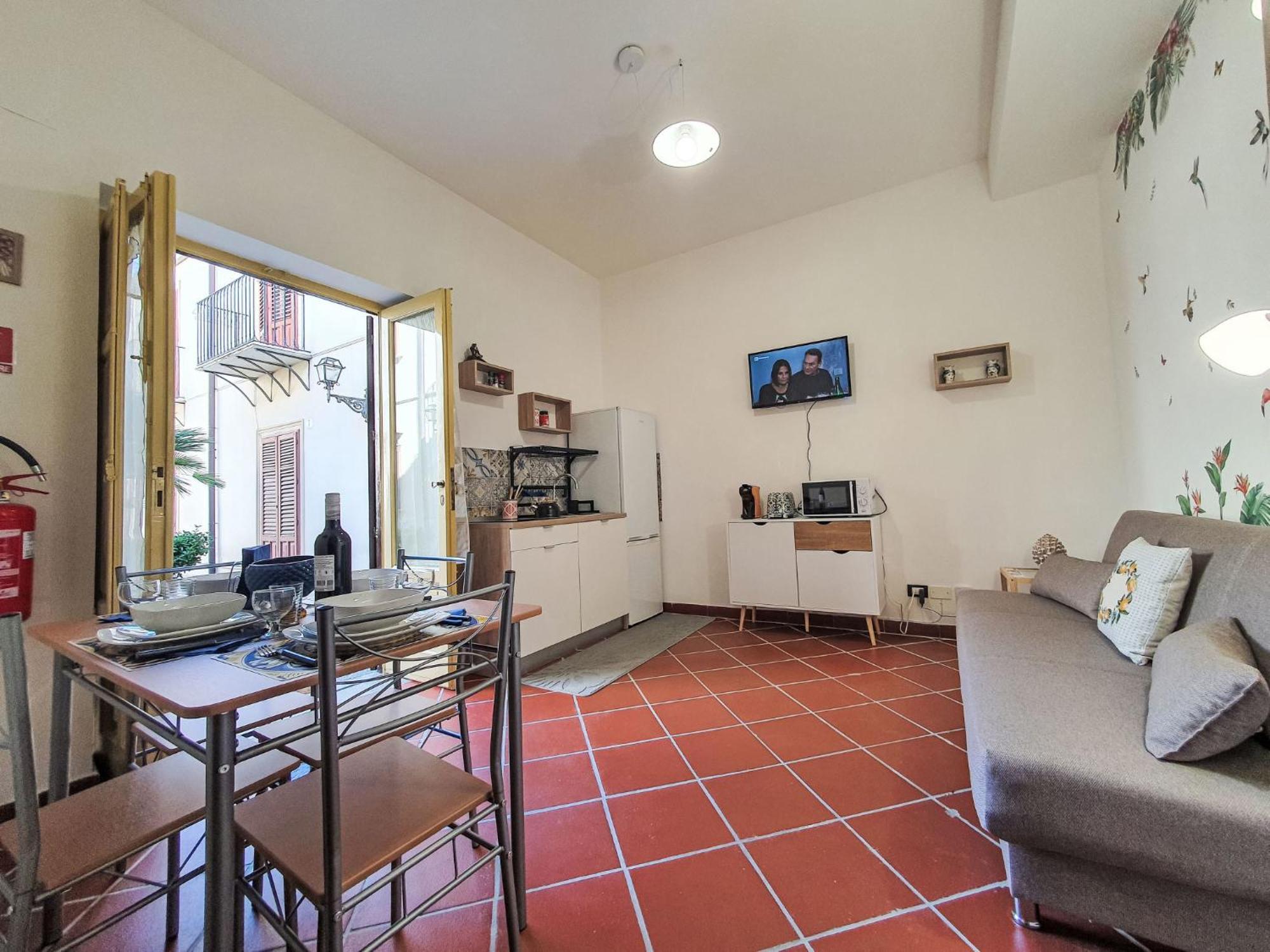 Holiday home Maya's By Interhome Palermo